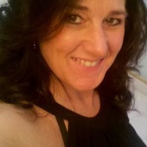 Meet your Posher, Carrie